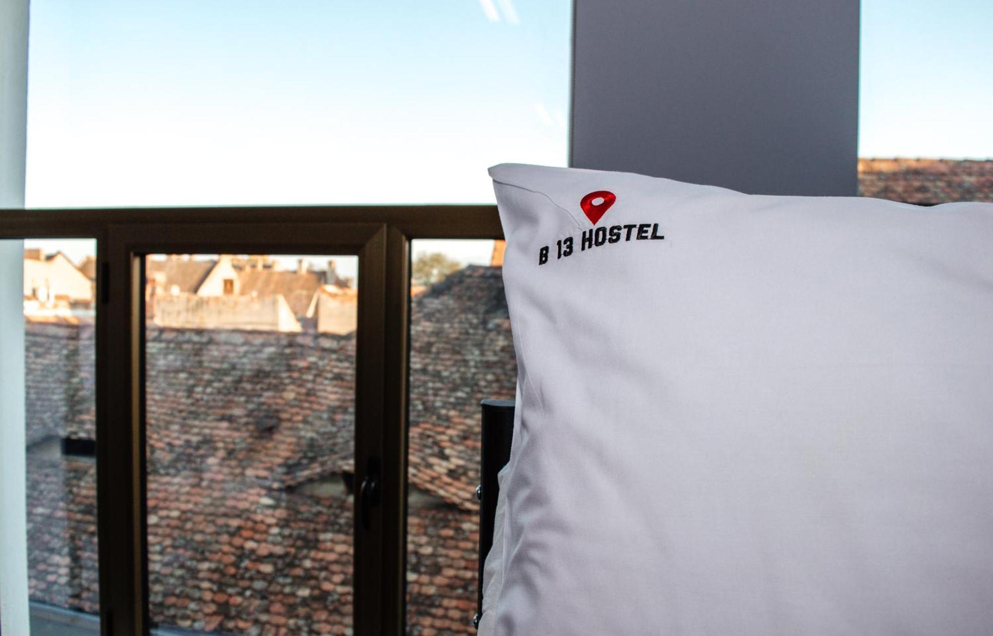 B13 Hostel سيبيو المظهر الخارجي الصورة