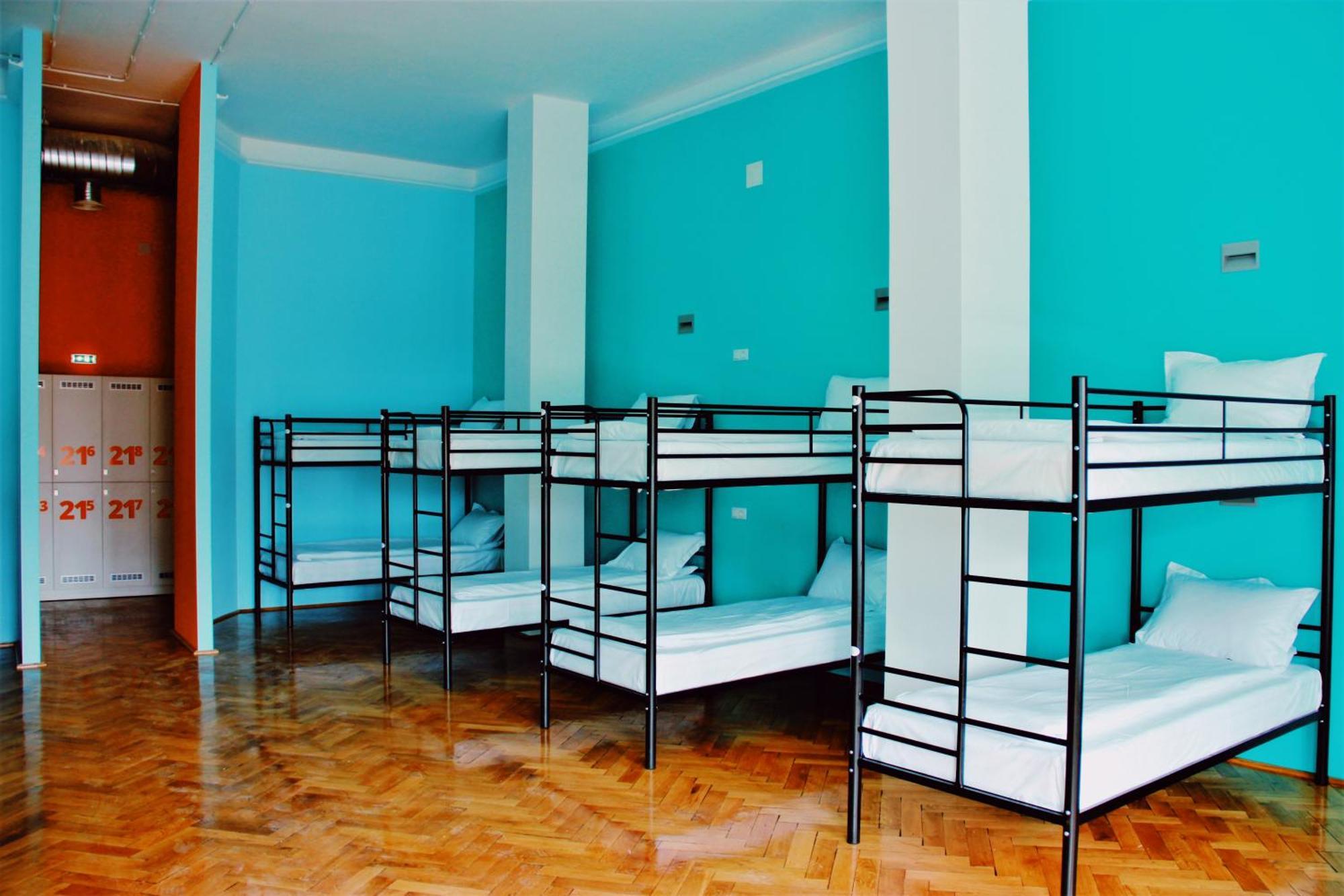 B13 Hostel سيبيو المظهر الخارجي الصورة